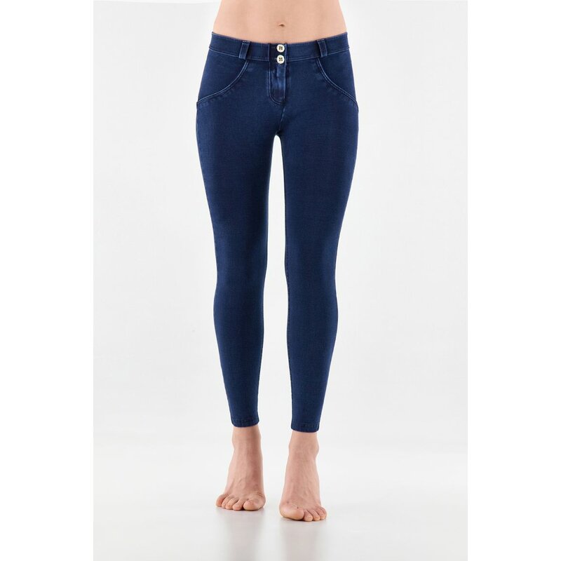 Freddy WR.UP Damen Hose knchellang Denim-Look Super Skinny normale Leibhhe Blau/Dunkle Nhte S